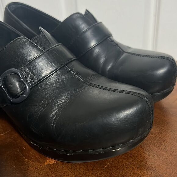 🔥 DANSKO Solstice Clogs Women's 39 US Size 9 Black Leather Closed Back Shoes - Picture 6 of 13